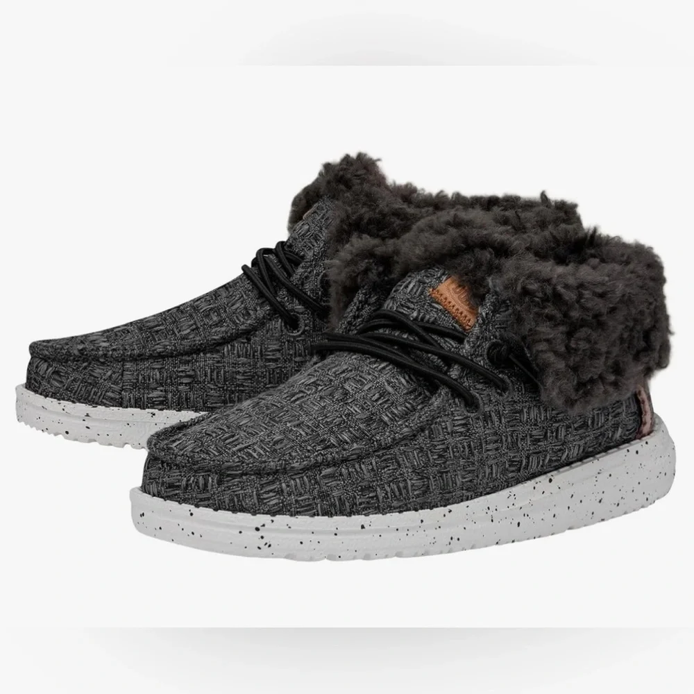 Hey Dude Wendy Black Fold Stitch Cozy Shoes Youth T (Little Girl) 1 New in Box!